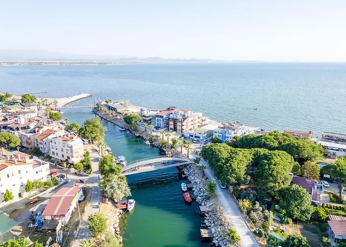 Kutlugun Sahil Akcay (Edremit)