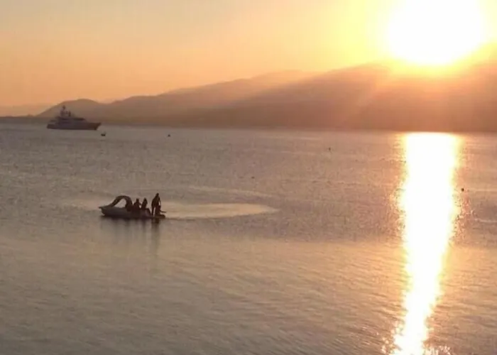 Kutlugun Sahil Akcay (Edremit)