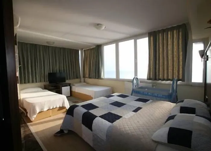 Kutlugun Sahil Akcay (Edremit)